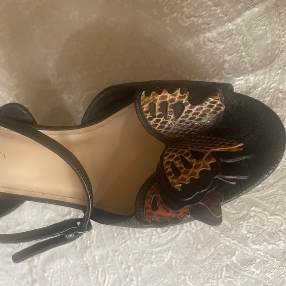 Bottega Veneta Butterfly embossed platform wedge sandals - Picture 3 of 5